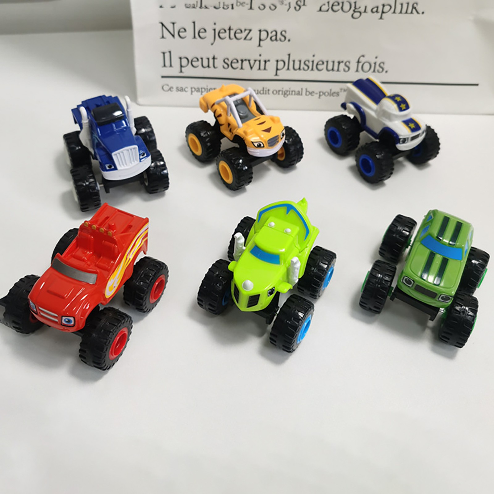 Party Games Gender Reveal - 子供のためのモンスタートラックおもちゃ,漫画の機械,車のブレイズモデル,車両,レーサー,フィギュアゲーム,子供のための誕生日プレゼント