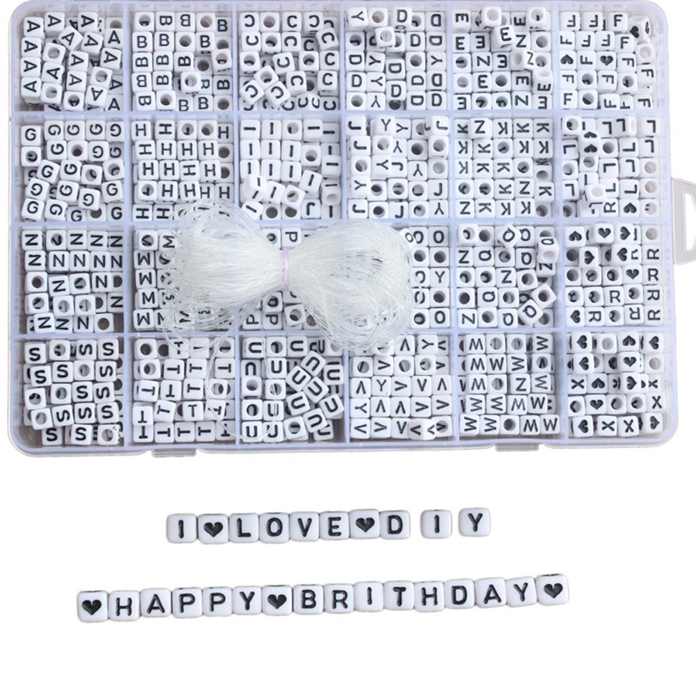 1200個のアルファベットビーズセット 6mm角型アクリルキ - Party Games Name のレビューと価格